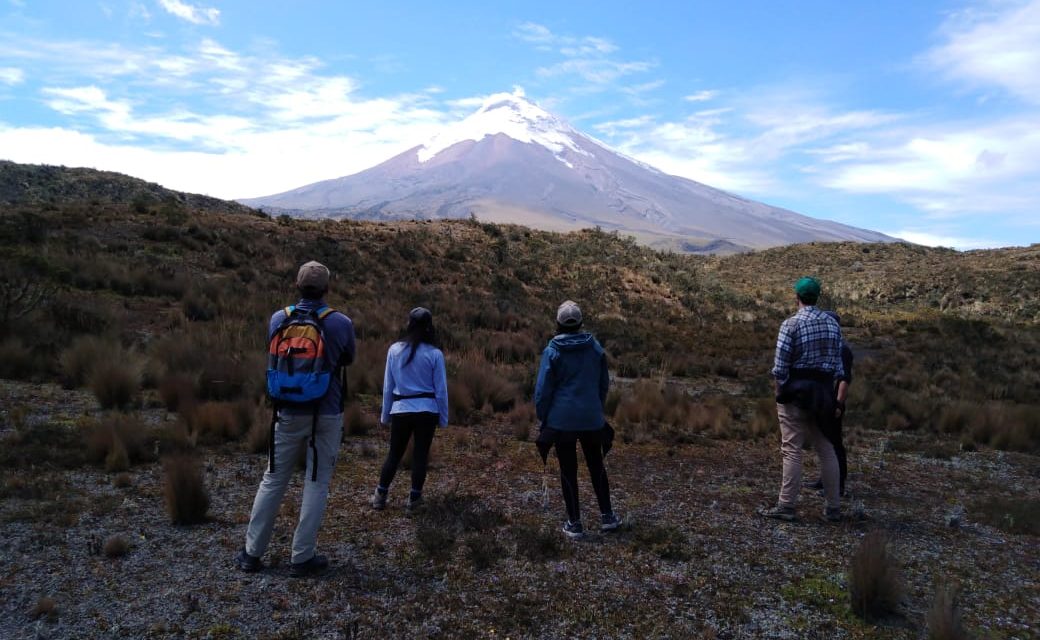 https://www.ecuatouring.com/wp-content/uploads/2020/12/IMG-20190913-WA0009-1040x640.jpg