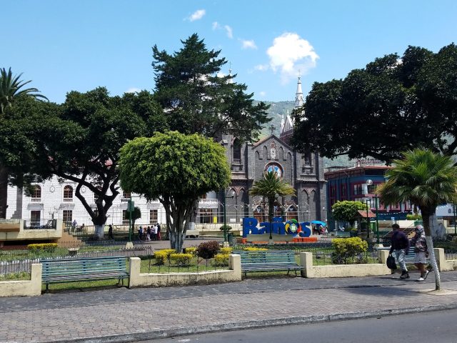 Banos de Agua Santa Main Square - Ecuador Baños de Agua Santa, Basilica, Ecuatourig