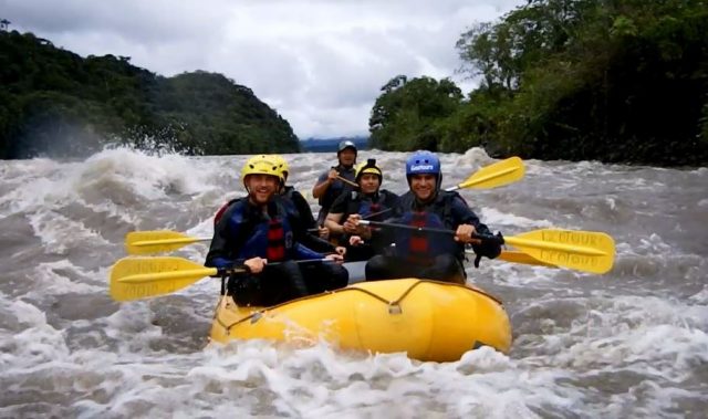 Baños white water rafting