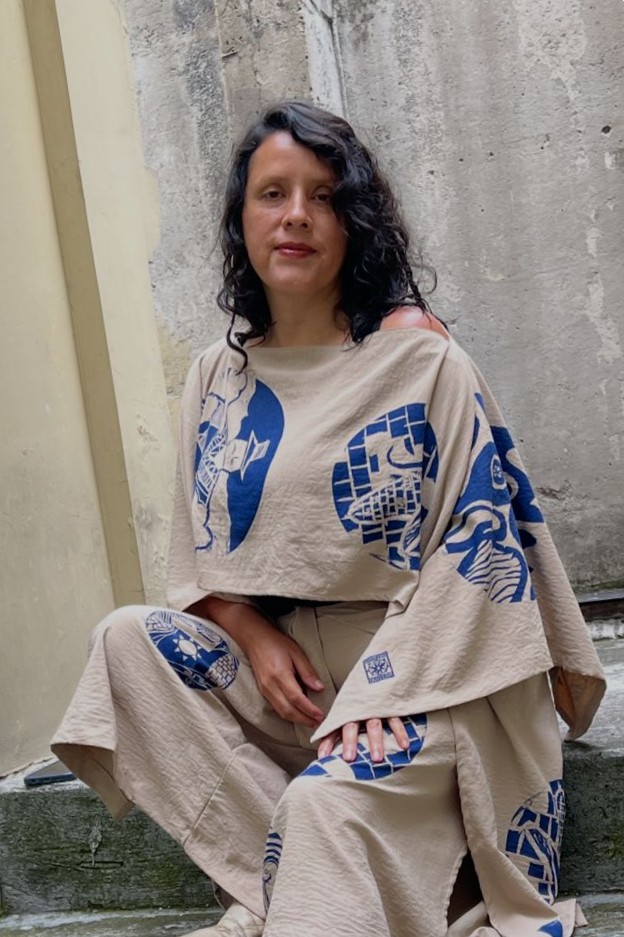 Catalina Narvaez Catalina Narvaez, Aulas Nomadas, Contemporary Artist in Quito, Visual Artist, Art Educator, Creator of the Soap Engraving Technique